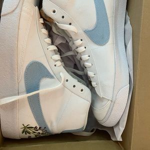 Mens Nike Indigo Blazer 77’ - New Condition - Never Worn